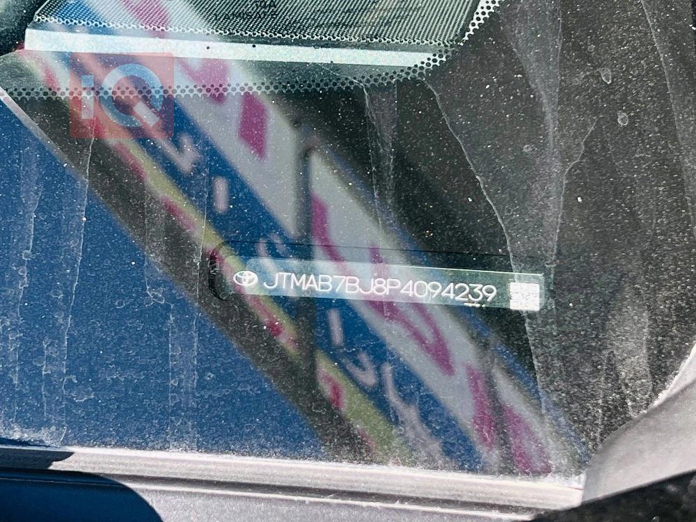 تۆیۆتا لاند کروزەر